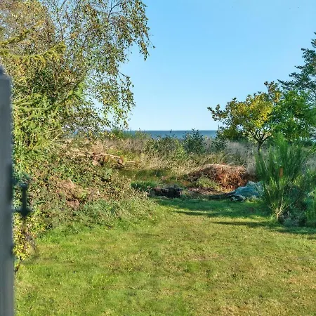 Thrine - 100m To The Inlet By Interhome *